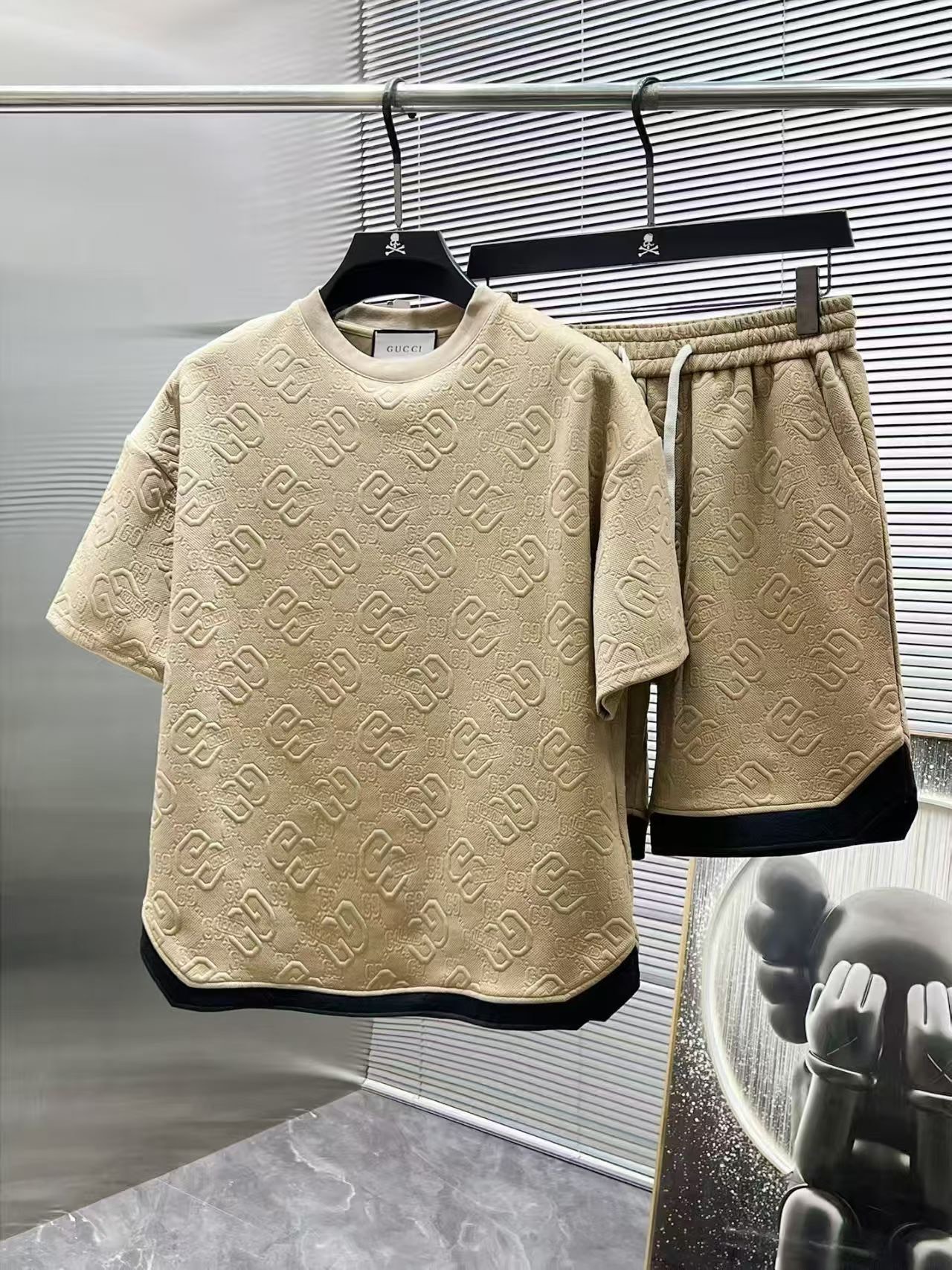 Casual Short & T-Shirt Set - Image 4