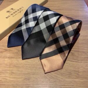 BURBERRY TIE