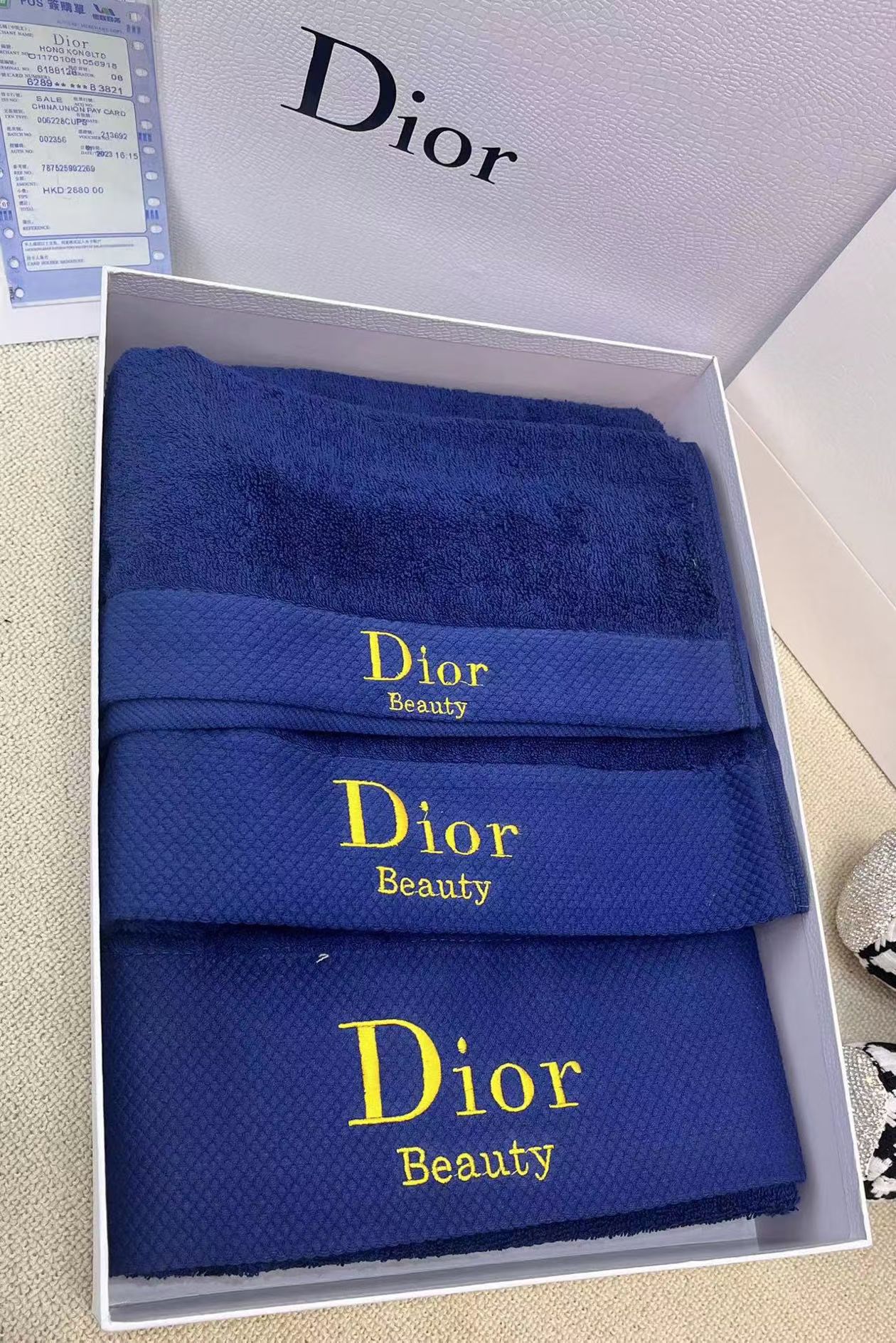 DIOR TOWEL SETS - Image 6
