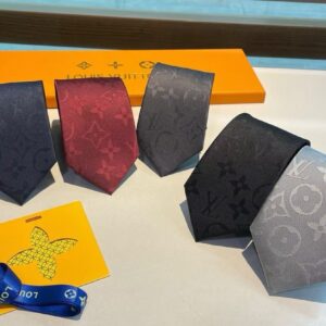 LOUIS VUITTON TIE