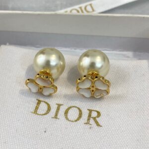 DIOR EARRINGS