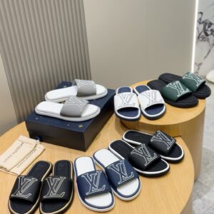LOUIS VUITTON SLIPPERS