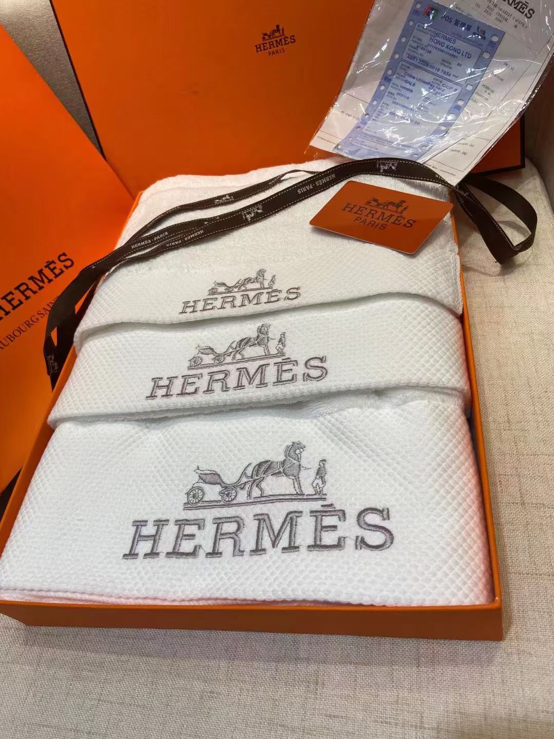 HERMES TOWEL SETS - Image 16